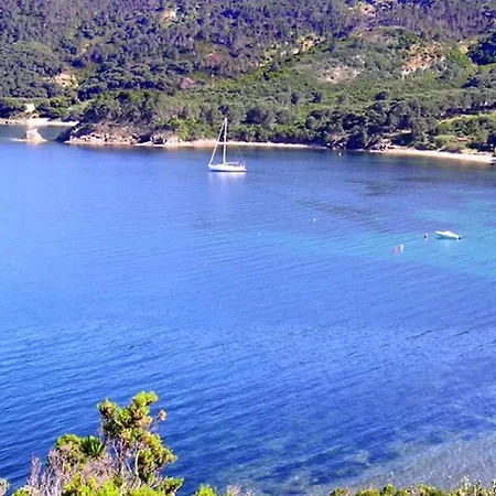 Perla Sul Mare 아파트 카폴리베리